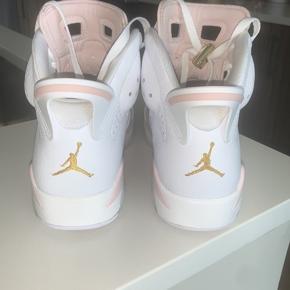 WMNS AIR JORDAN 6 RETRO RINGS - Picture 3 of 4